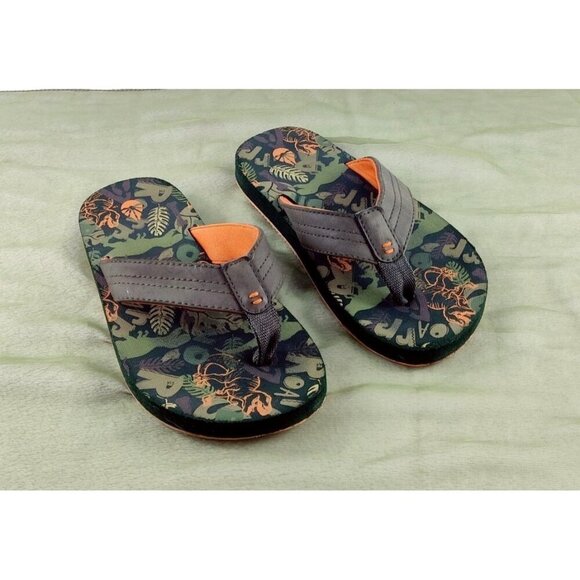Boys Flip Flop Sandal Green Dinosaur Print Orange Sole Size 1D O'Rangeous Camo - Picture 1 of 10